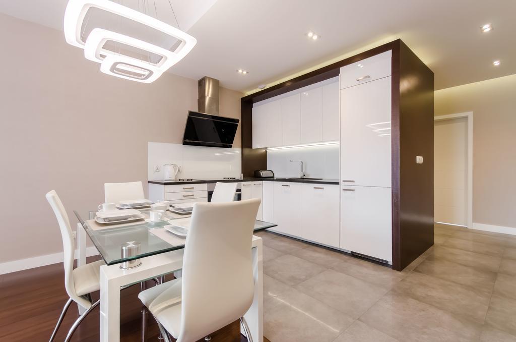 Old Town Luxury Apartment Краков Экстерьер фото